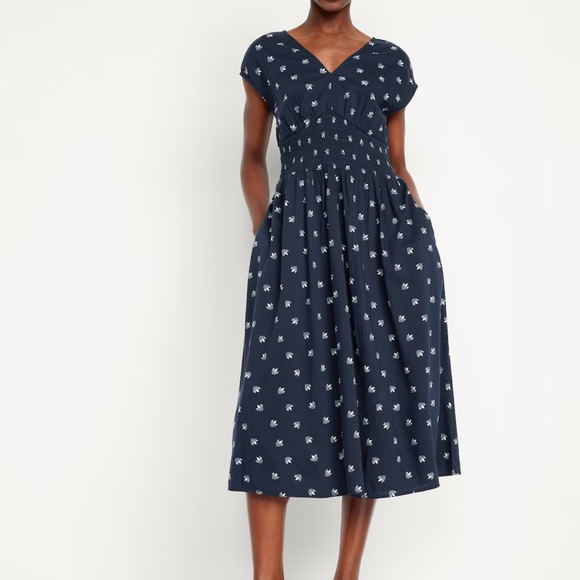 Old Navy Dresses & Skirts - NWT OLD NAVY  Waist-Defined Midi Dress Color: Blue Ditsy